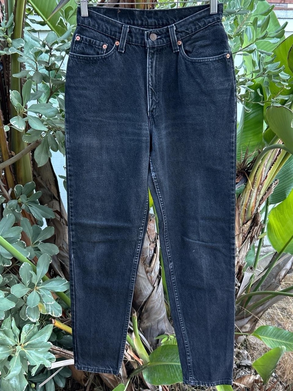 Vintage Levi’s 512 Black Jeans Slim Tapered 27x30